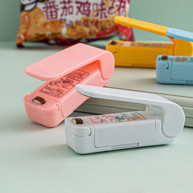 Sellador Portátil de Bolsas USB – Conserva tus alimentos frescos en segundos